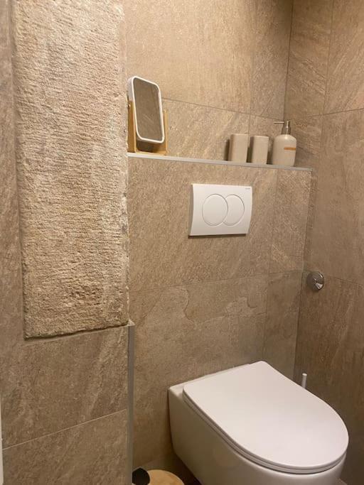Diokletian'S Golden Nest Apartment สปลิท ภายนอก รูปภาพ
